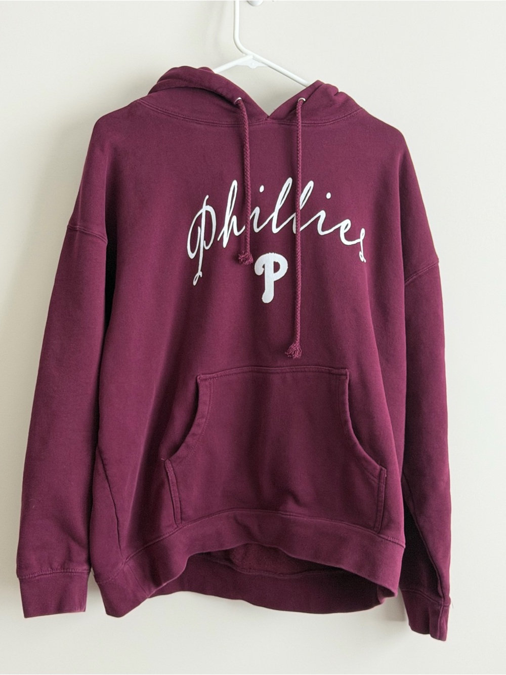 Philadelphia Phillies Burgundy Pullover Hoodie Team Graphics XL
